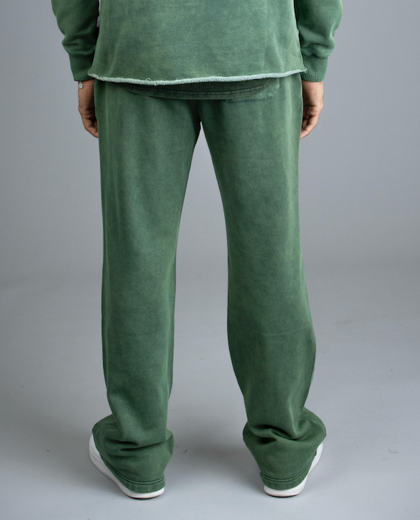 DOCTRINE COAT OF ARMS LOOSE FIT JOGGER - GARDEN GREEN - DB0065