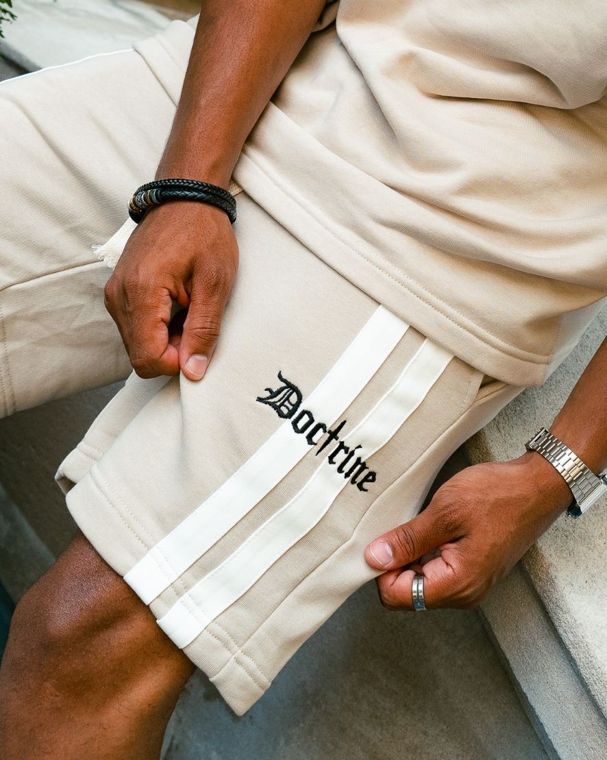DOCTRINE DOUBLE STRIPE RACING SHORT - KHAKI - DBJ415